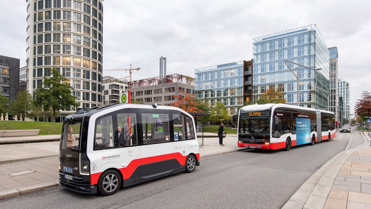 Bundesregierung: Autonomes Fahren in die Praxis umsetzen