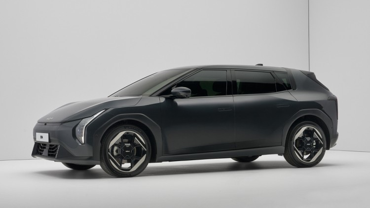 Kia EV4