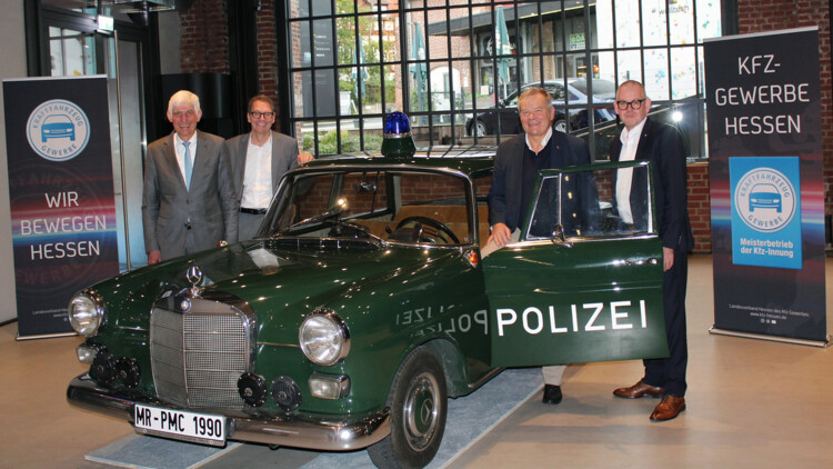 Kfz-Gewerbe Hessen warnt vor China: "Nicht überrollt werden"