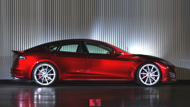 Saleen Foursixteen - Tesla S