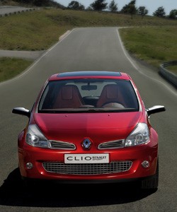 clio_sport_3.jpg