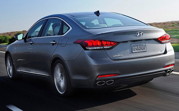 Hyundai-Genesis-2015-6