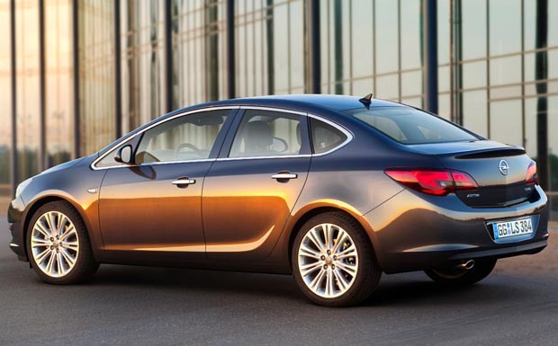 Opel Astra Stufenheck