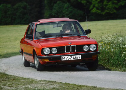 BMW_Hist_524td_1983.jpg