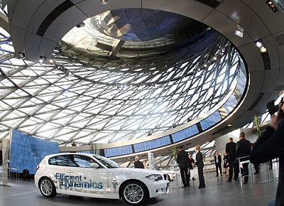 bmw_welt_06.jpg
