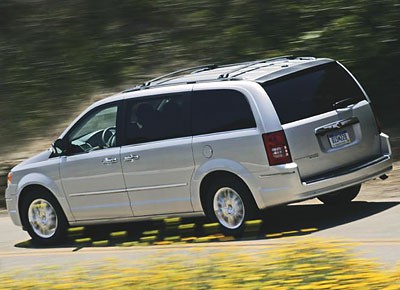 chrysler_voyager_08_2.jpg