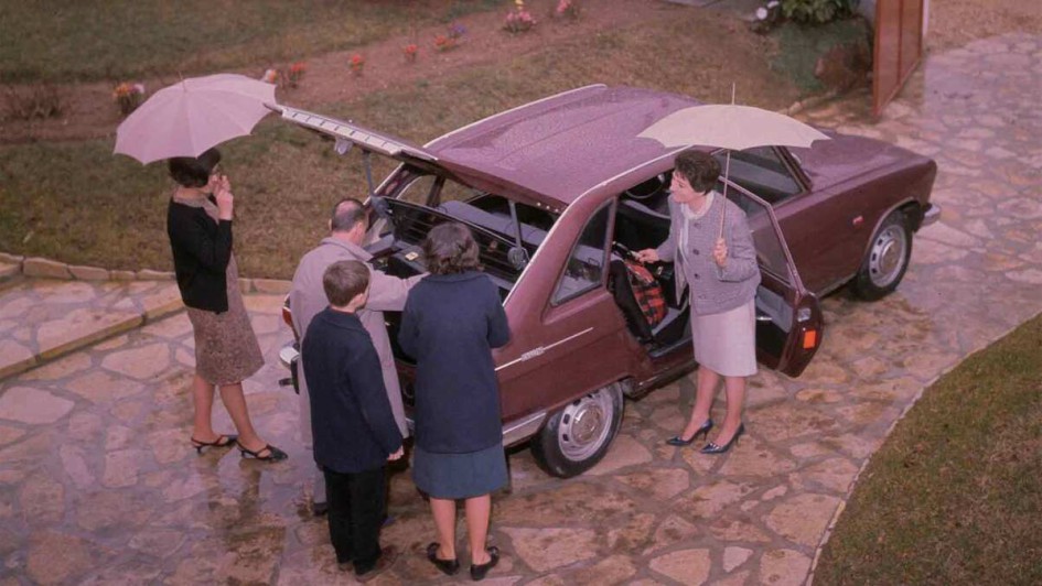 02_Franzosischer_Fixstern_Renault_16_-__Quelle_Renault_HD