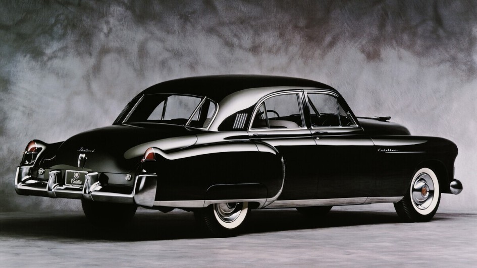 05_Mehr_Hubraum__und_Heckflossen_-_Der_Cadillac_Sixty_Special__Quelle_Cadillac.jpg