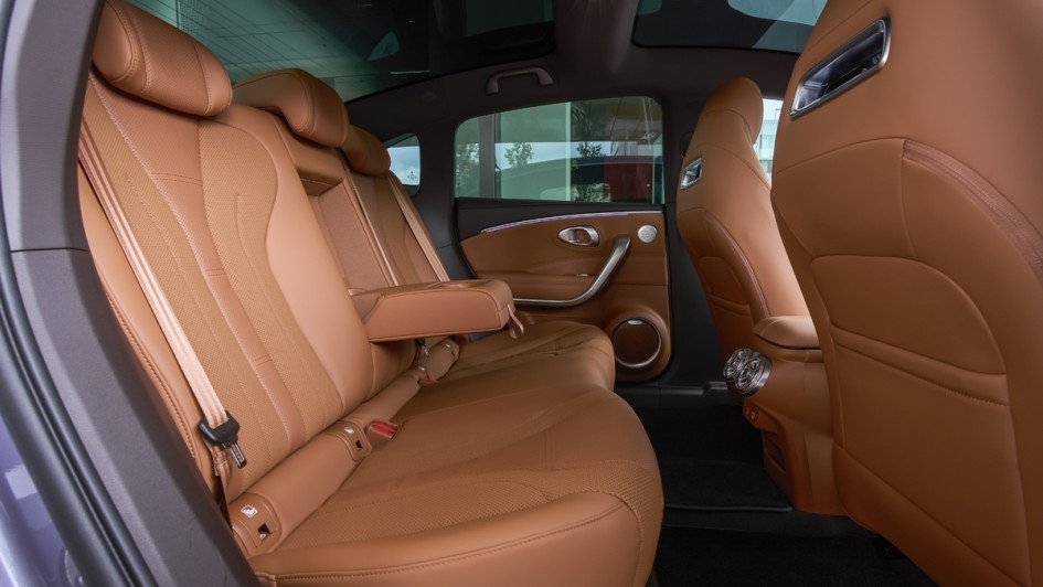 GWM Ora 07 GT Rücksitze mit brauner Innenausstattung