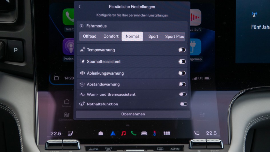 Deaktivierung der Assistenzsysteme im Porsche Cayenne Electric