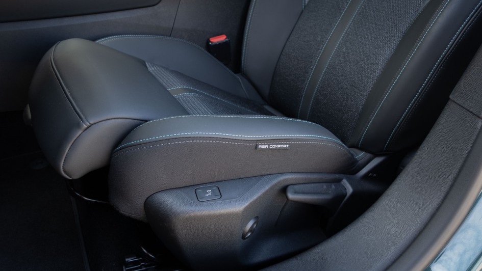 Peugeot 308 SW 1.5d AGR-Sitz im Detail