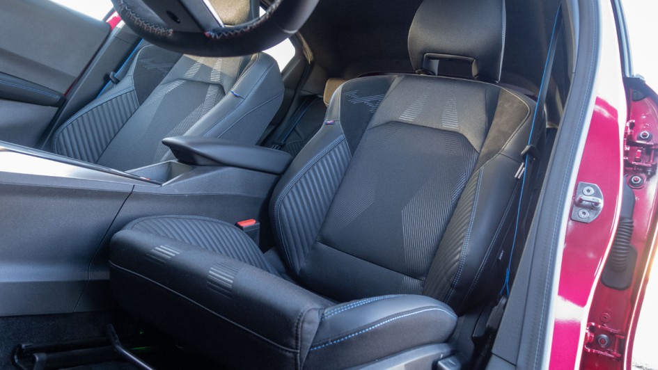 Sportsitz im Renault Clio 2026 in der Ausstattungslinie Esprit Alpine