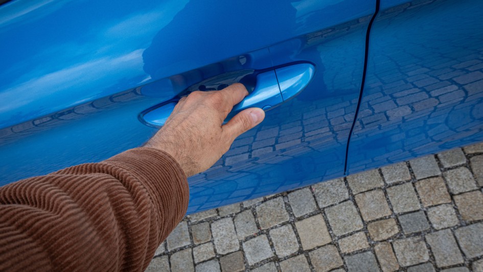 MG3 Hybrid echte Türgriffe