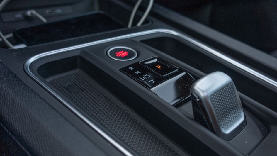 Schalthebel im Seat leon