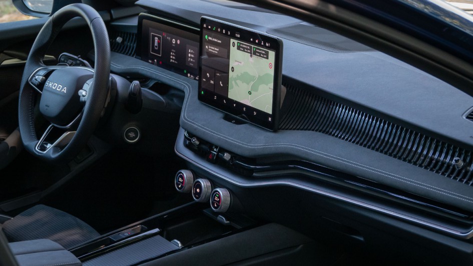 Foto des Skoda Superb Armaturenbretts