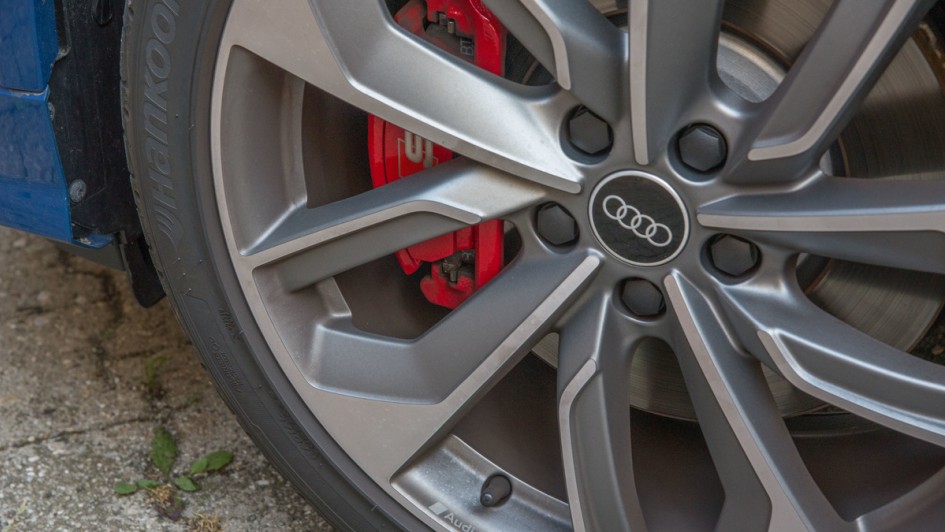 Audi SQ2 Bremse vorn mit 340-Millimeter-Bremsscheiben