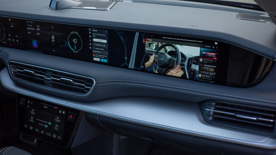 Beifahrerdisplay im Togg T10X