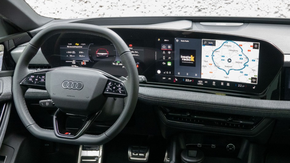 Cockpit im Audi A6 Avant e-tron Performance