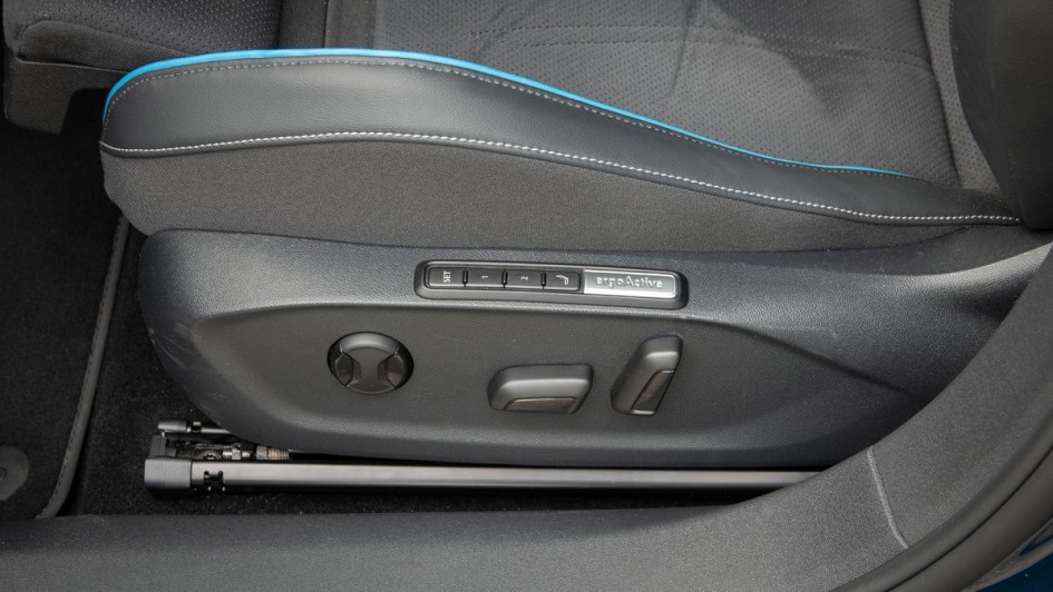 VW ID.7 Pro Vordersitze im Detail