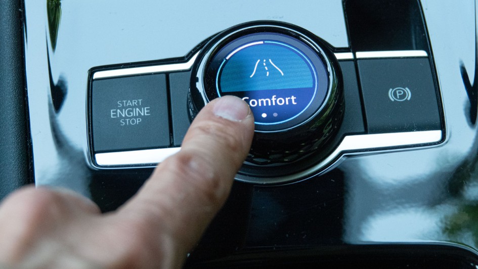 Drehregler für Lautstärke und Fahrmodi in der Mittelkonsole des VW Tayron