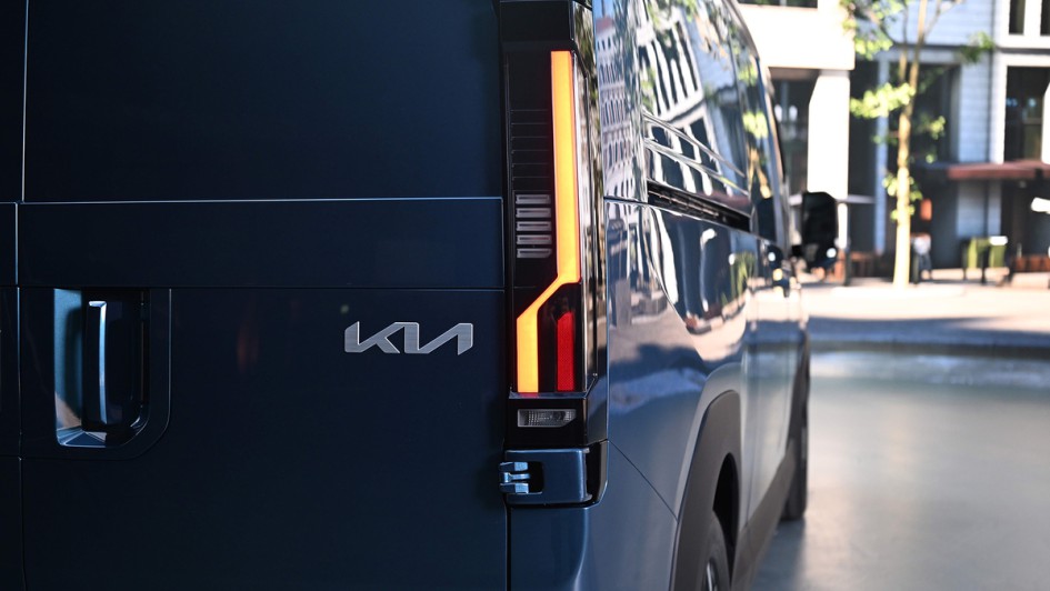 Kia PV7