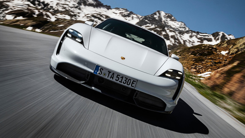 Porsche Taycan Turbo S (2020)
