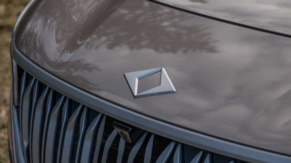 Togg-Logo auf Motorhaube