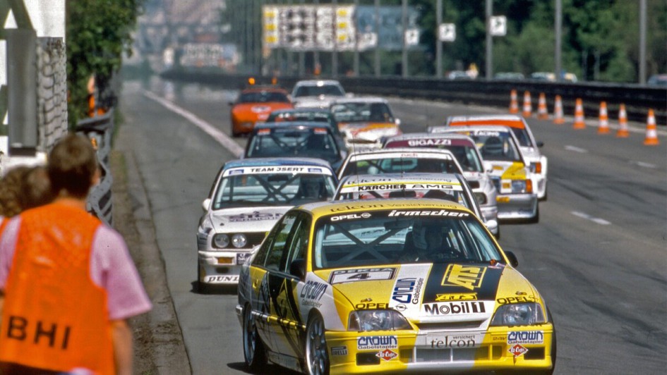 Imagebeschleuniger – Im Rennsport musste sich der Omega gegen BMW 3er und Mercedes 190 durchsetzen.