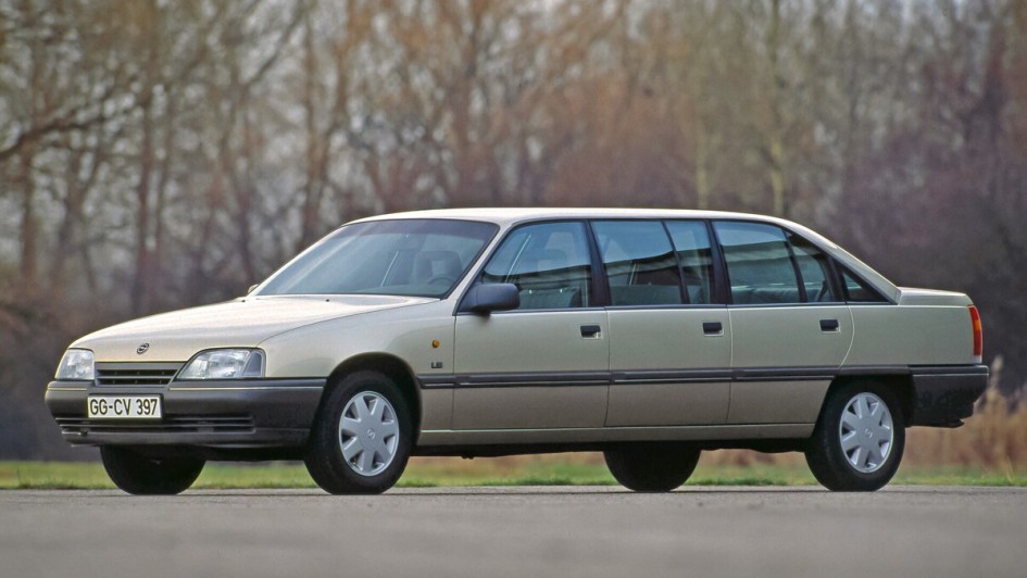 Länge läuft – Mit sechs Türen und Loungekomfort qualifizierte sich der Opel Omega als Hotelshuttle oder Repräsentationslimousine.