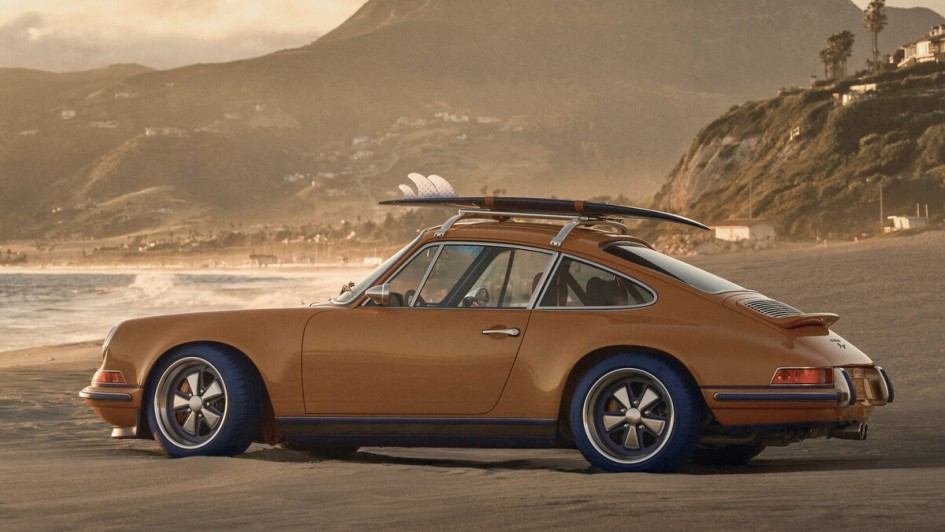Porsche_911_Reimagined_by_Singer_-_Classic.jpg