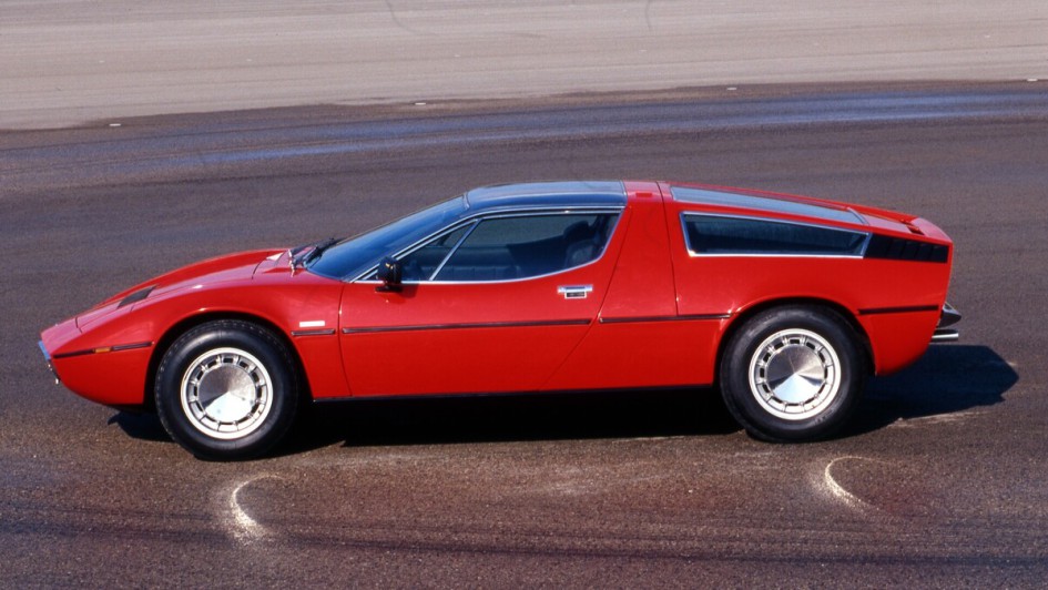Kalter Adria-Wind mit hitzigem Temperament – Ab 1971 sorgte der von Giugiaro gezeichnete Bora als erster Mittelmotor-Maserati für Furore