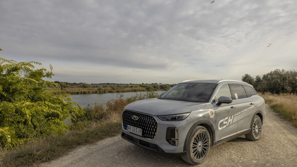 Der 4,81 Meter lange Siebensitzer tritt gegen Modelle wie Peugeot 5008, Mazda CX-60, Kia Sorento oder Hyundai Santa Fe an