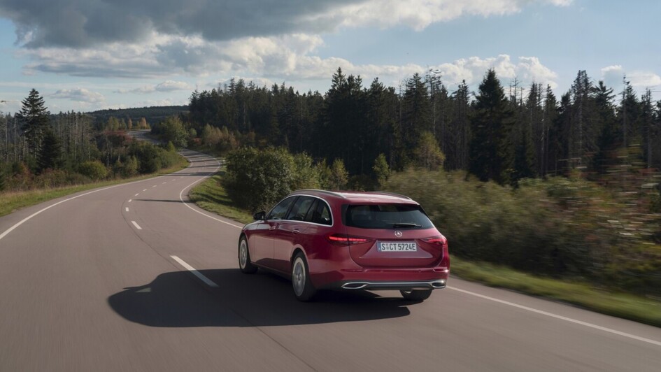 Alle Verbrenner nutzen einen Zweiliter-Vierzylinder mit 48-Volt-Mildhybrid und Neungang-Automatik und sind auf die Euro-7-Norm vorbereitet