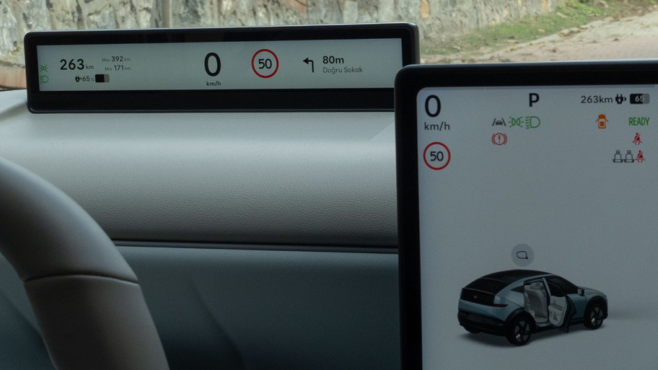 Fahrerdisplay im Hyundai Ioniq 3