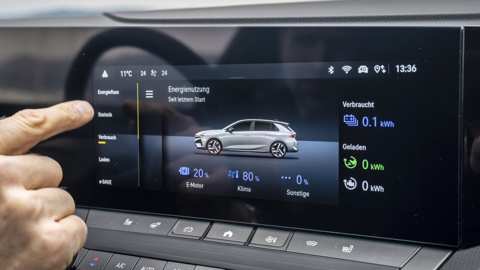 Einblendung des AStra-Displays mit Informationen zum Akku
