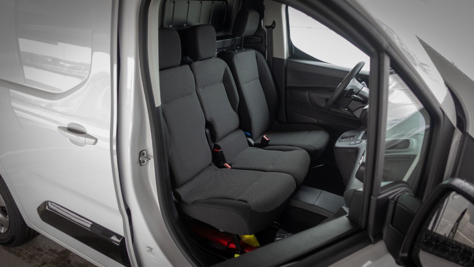 Opel Combo Electric (2024) Dreier-Sitzbank