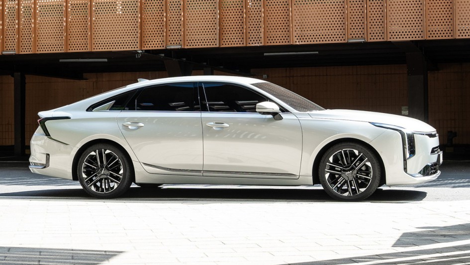 Kia K8