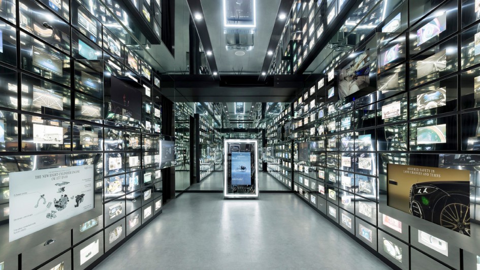 Mercedes-Benz Brand Studio-Konzept