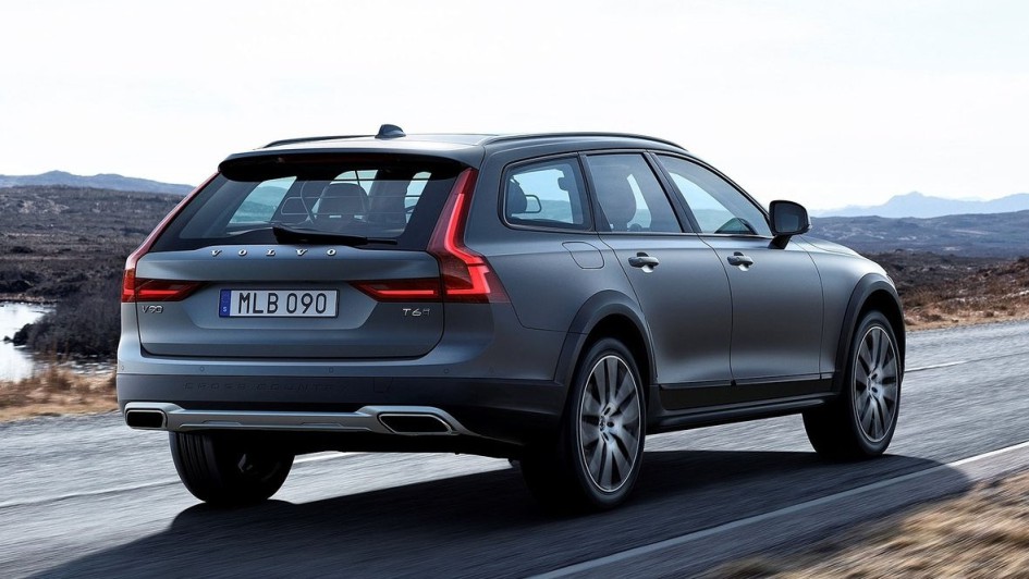 Volvo V90 Cross Country