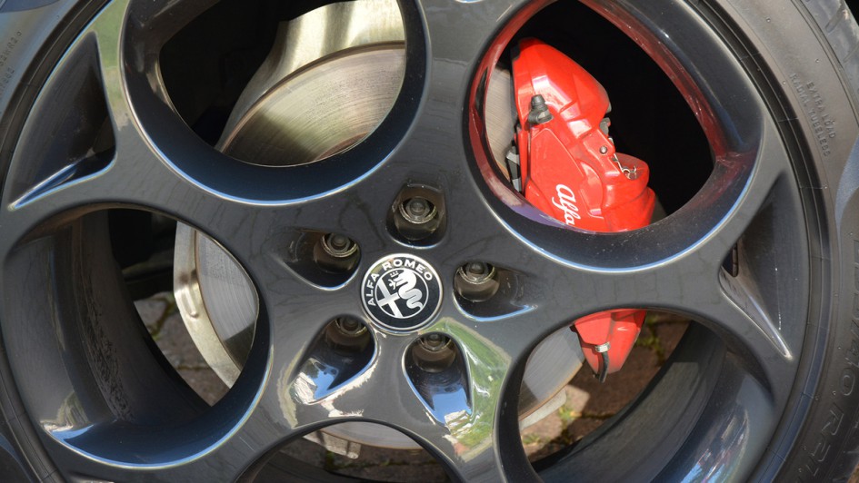 Alfa Romeo Stelvio Test (2023)