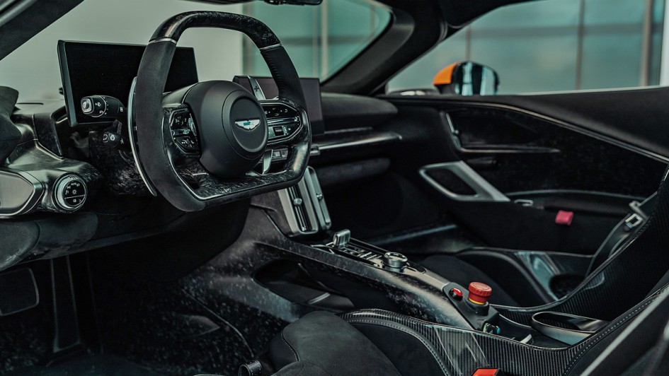 Aston Martin Valhalla (2025)