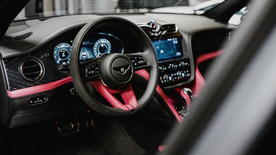 Bentley Bentayga in der Motorworld München