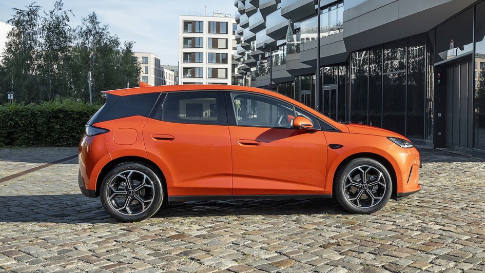 BYD Dolphin G DM-i