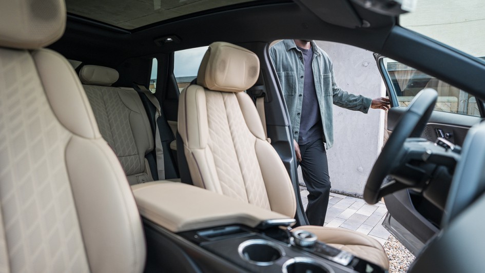 Cadillac Lyriq (2024)