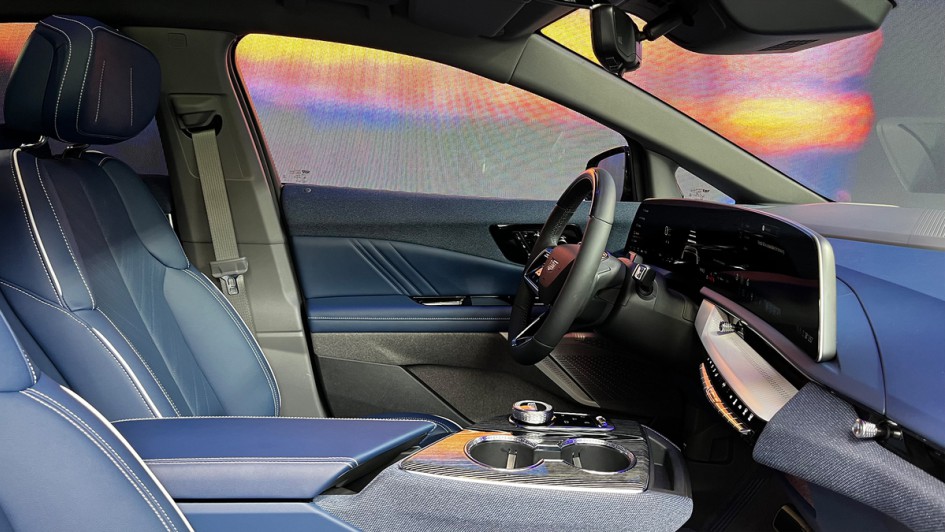 Cadillac Optiq (2025)