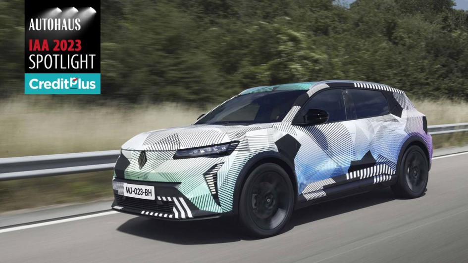 Renault Scenic E-Tech Electric auf der Straße