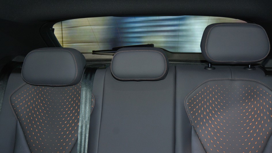 Cupra Raval, Elektroauto, Kleinwagen, Kopfstützen, Rücksitzbank