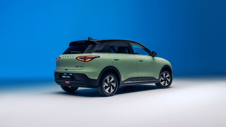 Geely E2