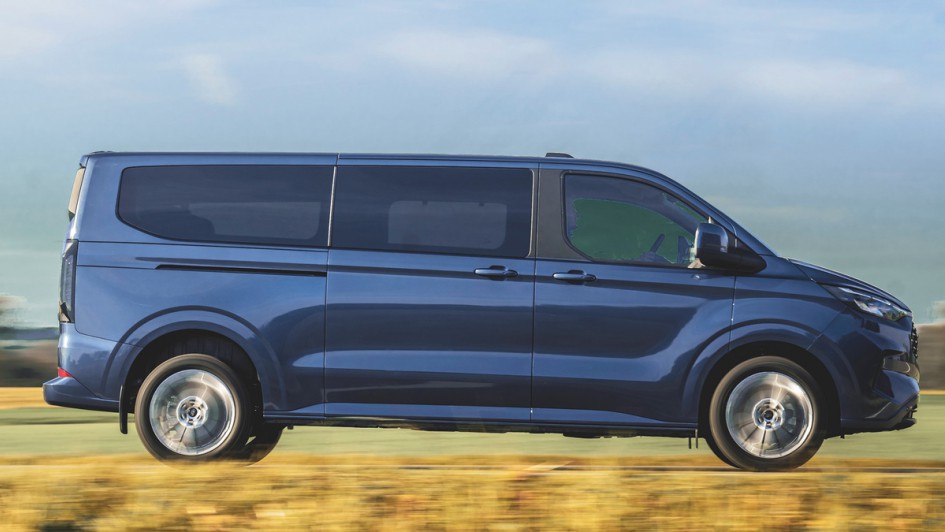 Ford Tourneo Custom (2024)