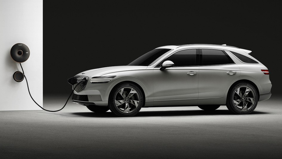 Genesis-Electrified-GV70-1